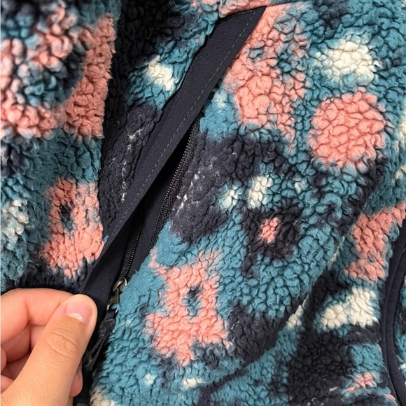 The North Face Women's Campshire Abstract Floral fleece Full-Zip Jacket sz M - Picture 7 of 8